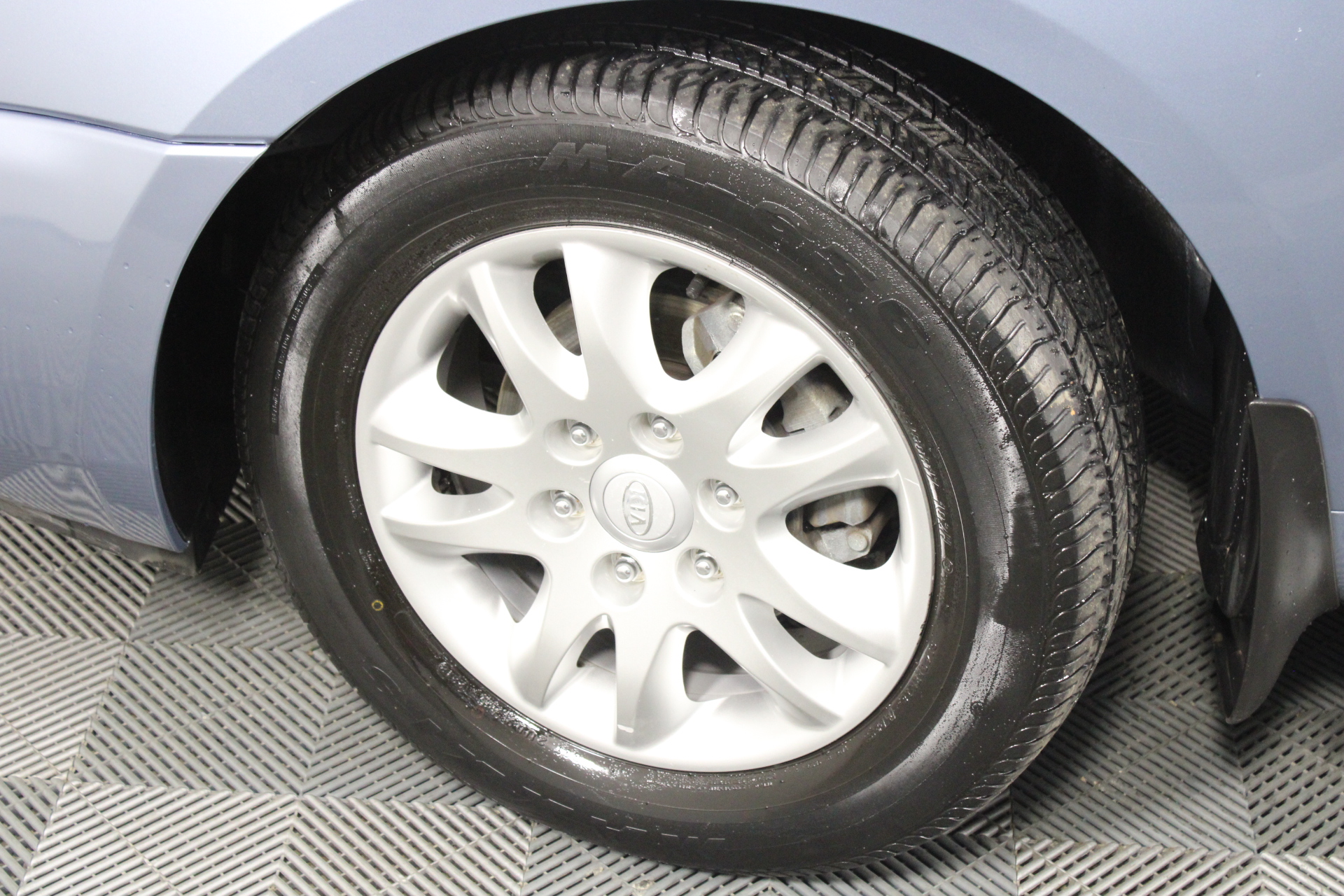 1966 Australian Round Silver 50 Cent Coin Capsule - 80% Silver