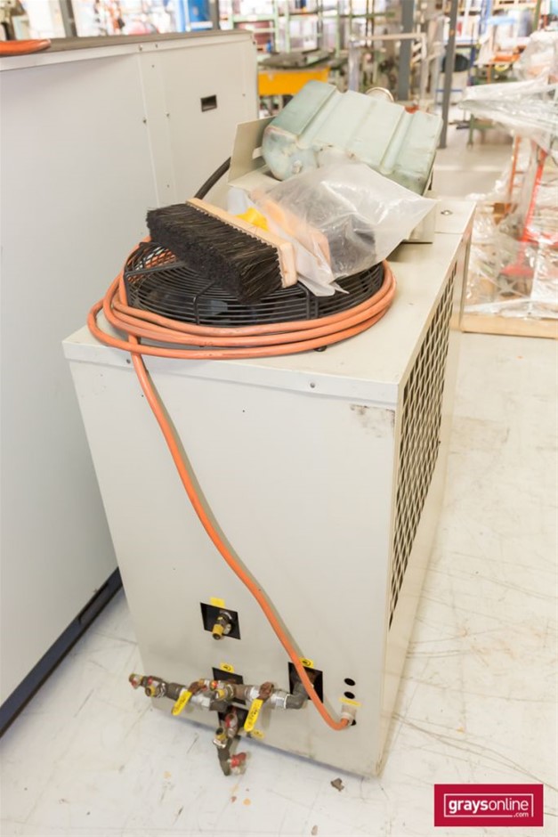 BIJ'OR - Genuine Pink Pearl & Simulated Diamond Floral Earrings RRP $59