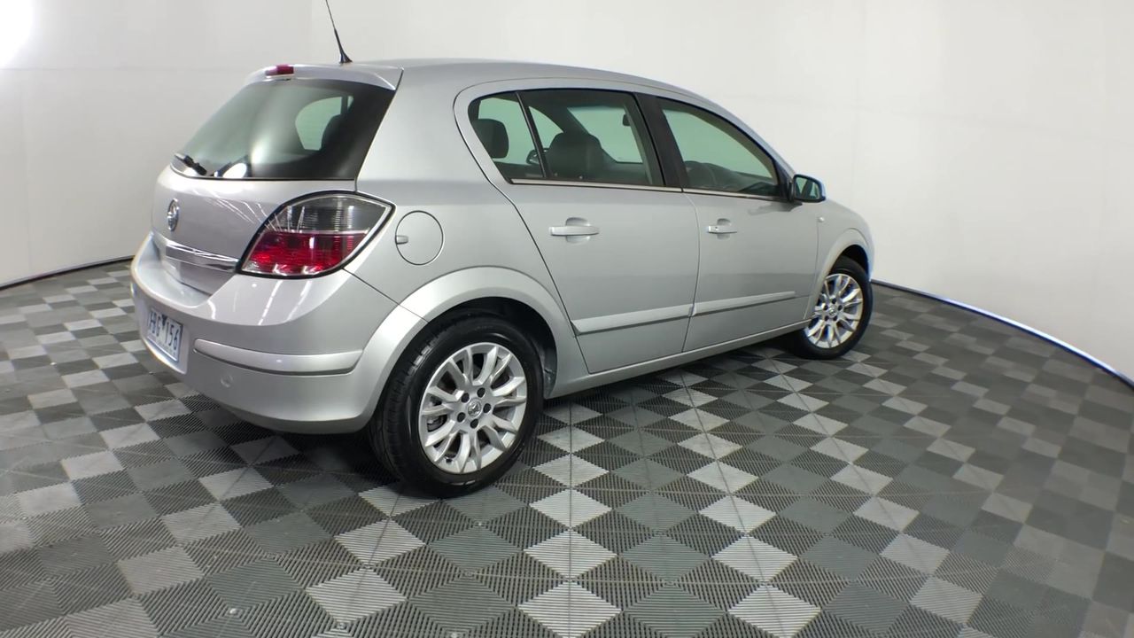 BIJ'OR - Genuine Purple Pearl Long Dangle Earrings in Gold RRP $59