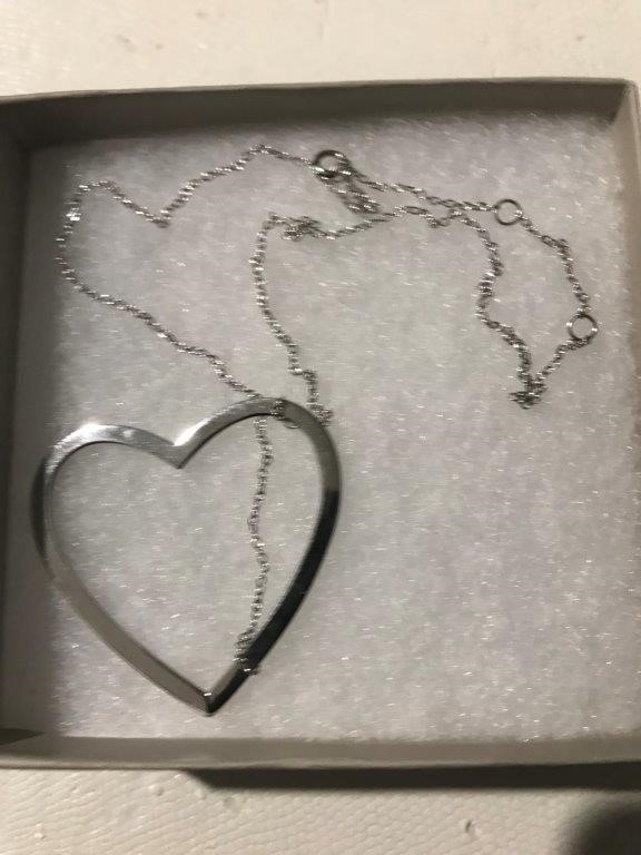 1/100 Ounce -Gold Scottdale & 1/10 Ounce Xag Silver coins x 4 Unc