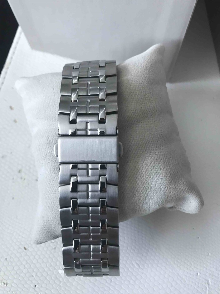 0.20 Carat Blue diamond various HPHT