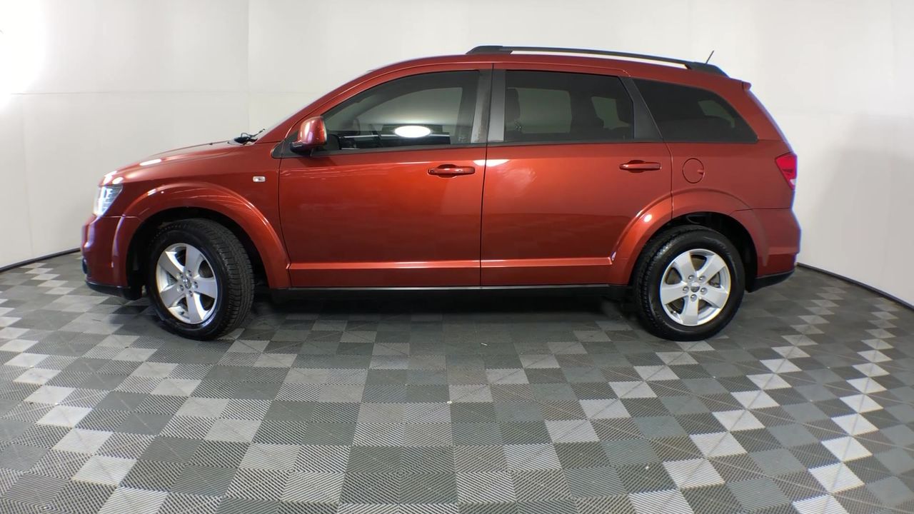 2023 $2 Matilda Light Green Coloured two dollar FIFA Soccer Coin Queen New