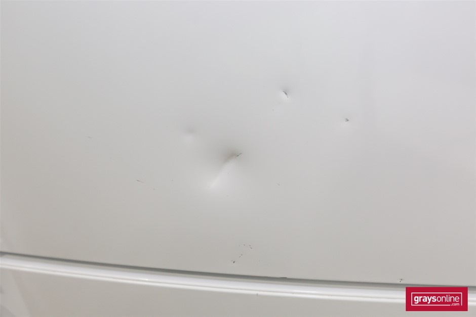 Redbank Emily Brut Cuvee NV (6x 750mL) King Valley, VIC.