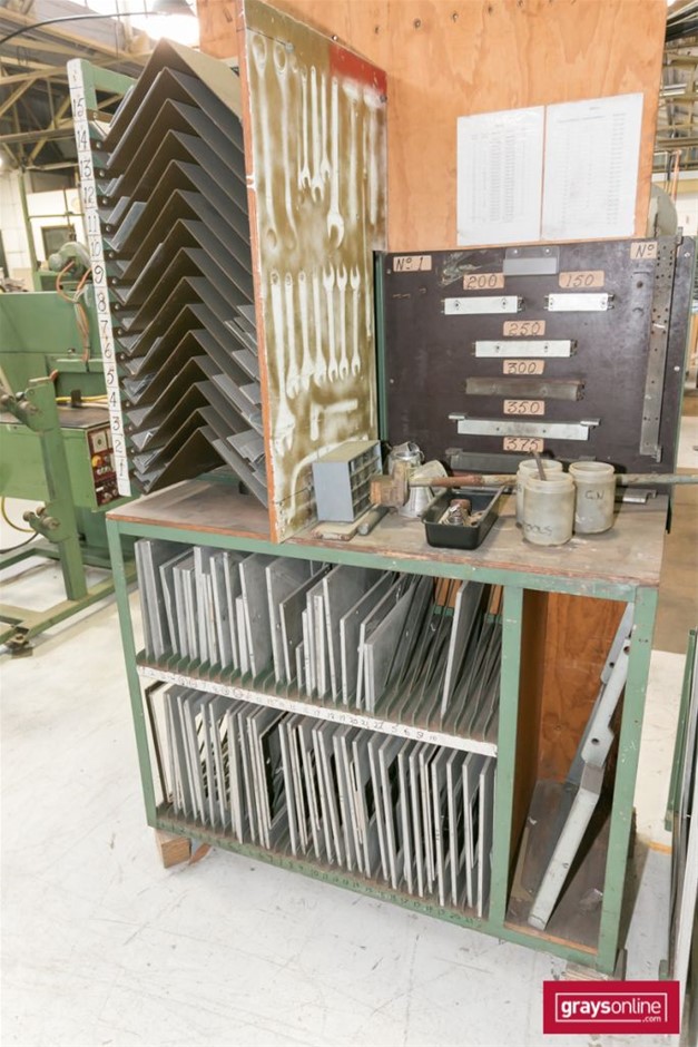 By The Vineyard Mixed Pack Pinot Grigio & Cab Merlot (12x 750mL). SEA.