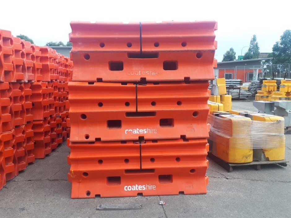 HELLY HANSEN Men's Sirdal Hooded Insulator Jacket, Large, Black (990), 6298