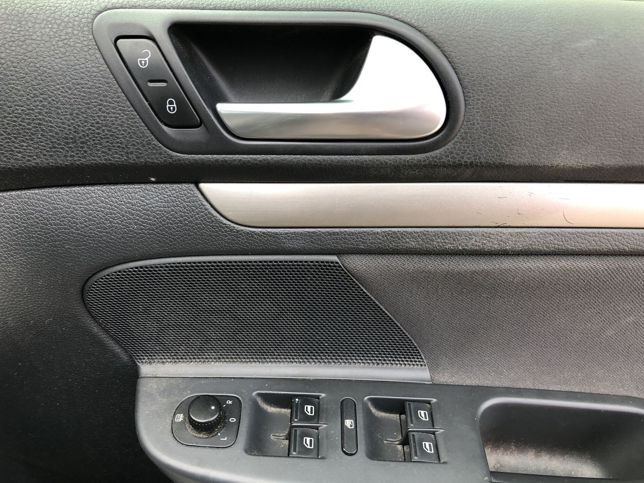 8 Sqft Large Top Grade Rustic Brown Colour Cow Leather Hide