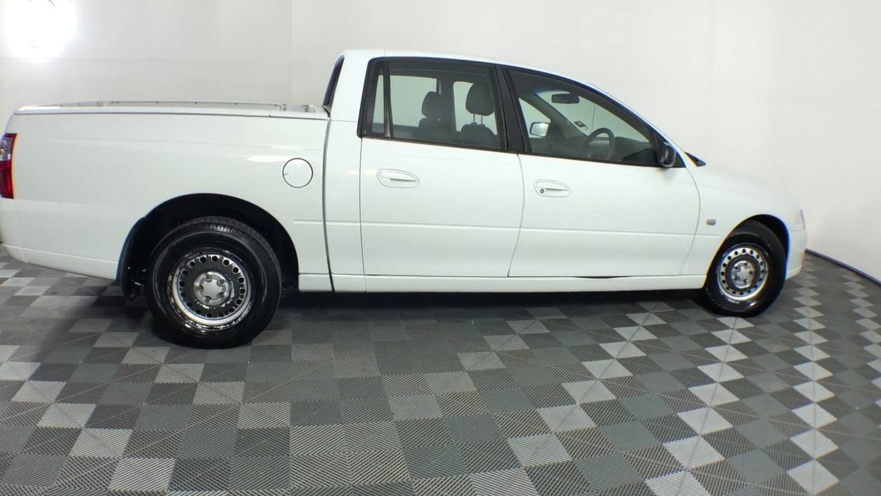 PHILIPS 3000 Series Steam Iron with Ceramic Soleplate, 2000W, Purple, Model