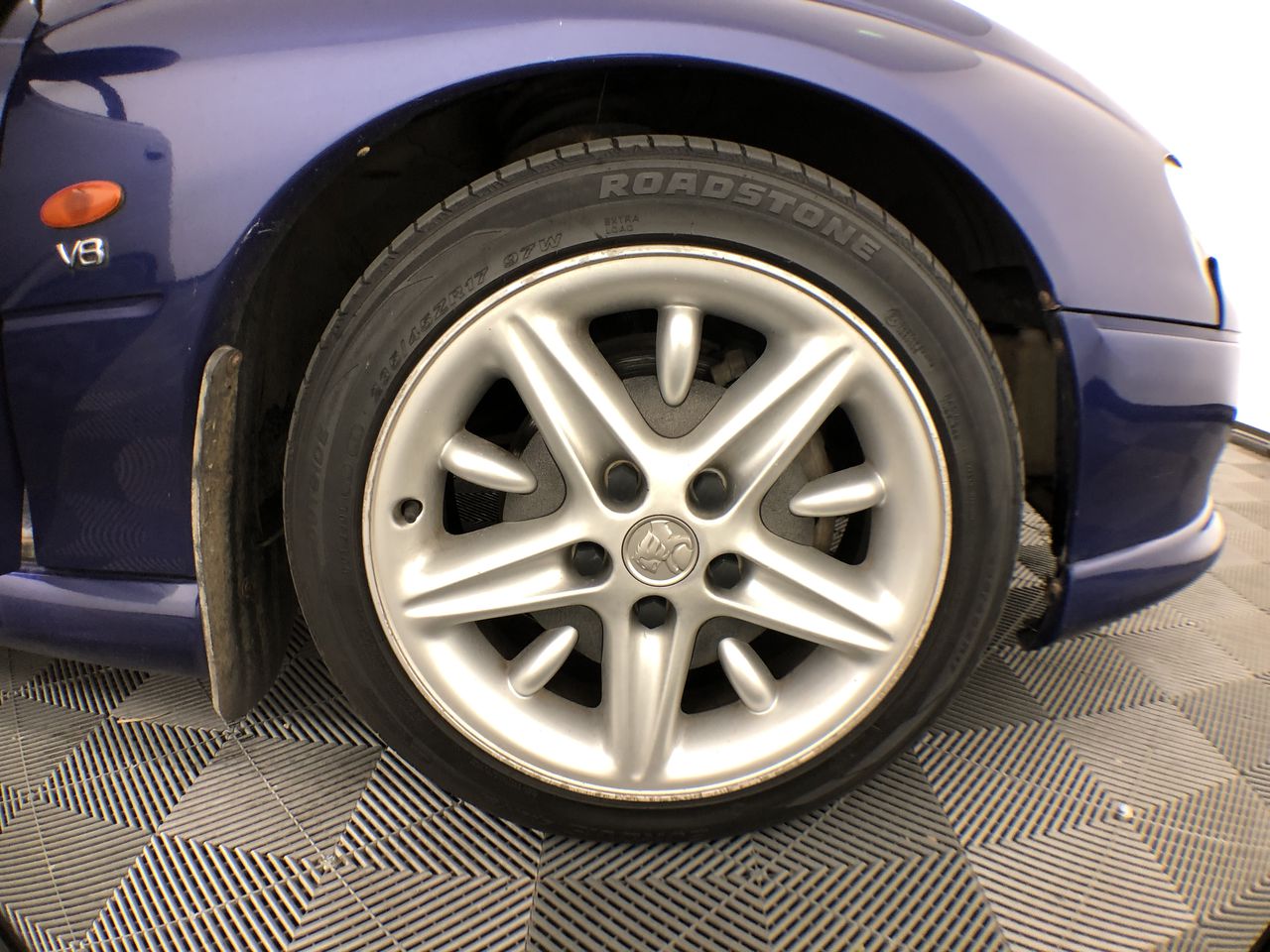 96 x VANGUARD Off-Set Screwdrivers, Sizes: 5, 6 & 8mm, Philips #1, #2, #3.