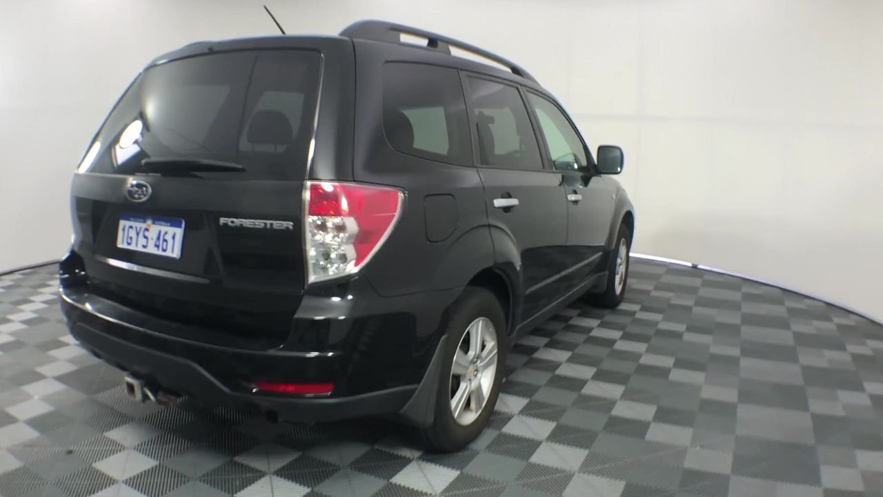 1966 Australia First & Last Queen Elizabeth Silver Round Fifty Cents