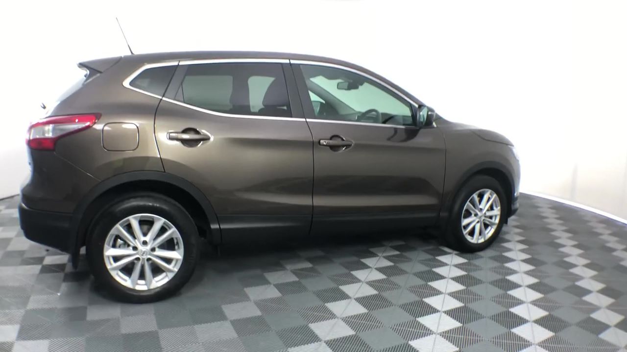 TOMMEE TIPPEE Ultra UV Light 3 in 1 Steriliser, Dryer and Storage Box, Whit