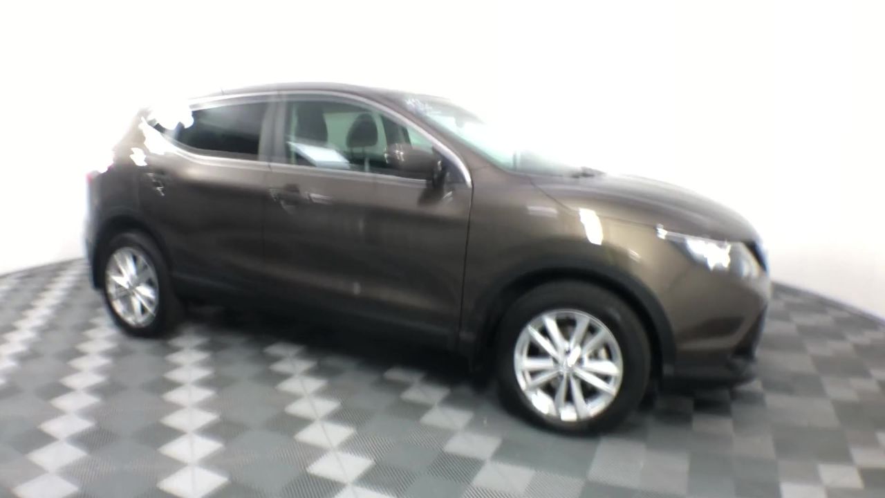 JOSEPH JOSEPH Pocket Folding Space-Saving, Compact table-top Ironing Board