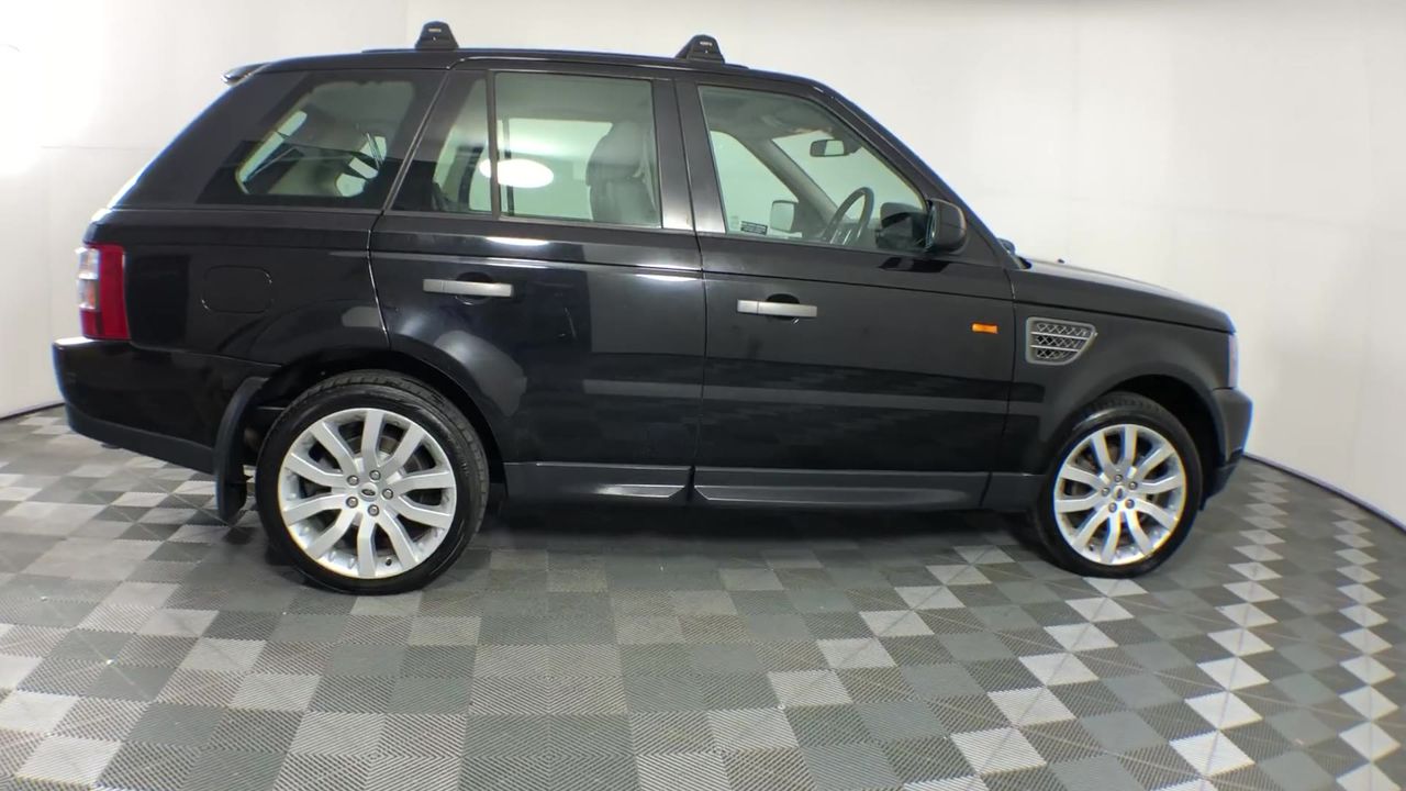 12 x VIVA Paper Towels, 120 Sheets, Double Length. N.B. Damaged packaging.