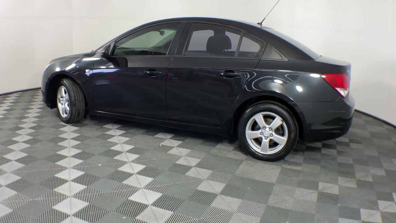 Rhodium Plated Men's Band Ring (6mm)  - US Size 9