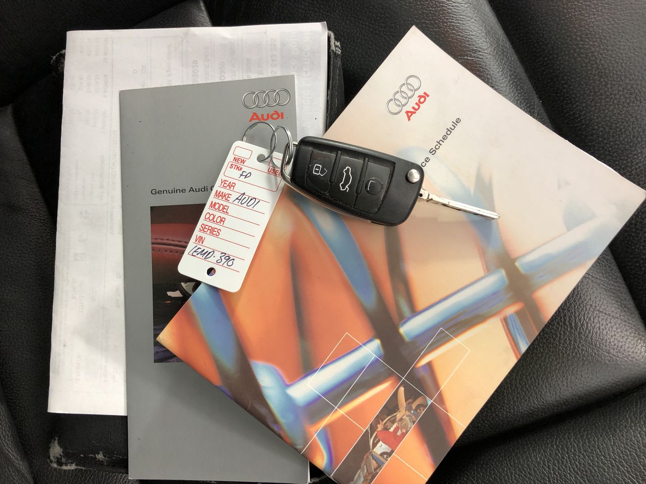 DEREK ALEXANDER Leather Ns Half Flap Front Organizer, Black (Black) - PW201