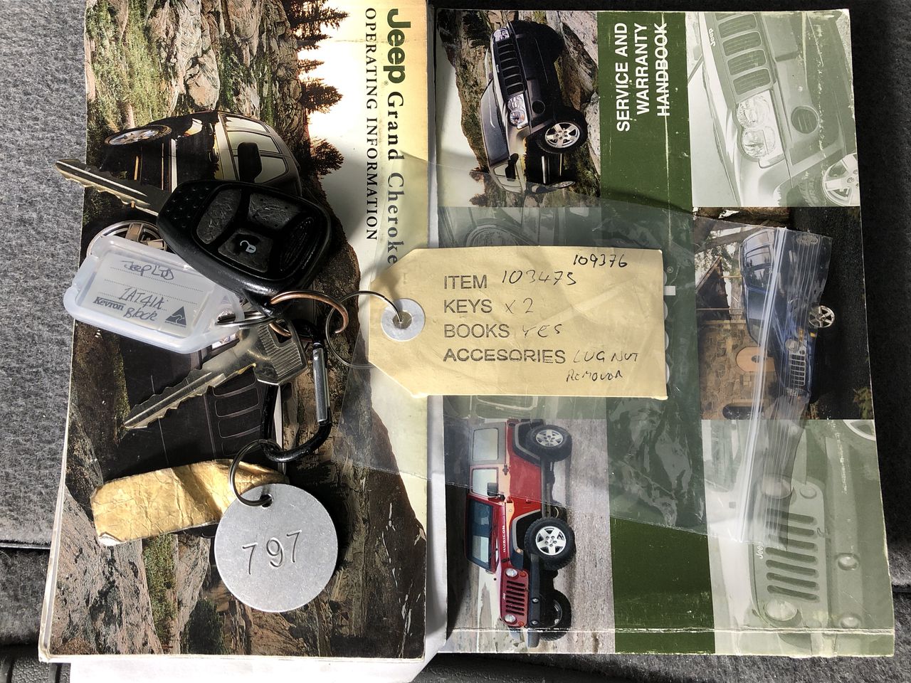 REEBOK Men's Rb4041 Sublite Cushion Safety Toe Athletic Work Industrial & C