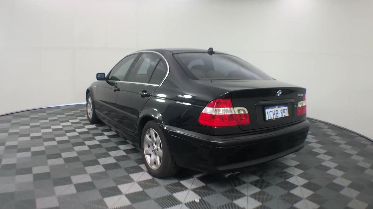 9ct White Gold, 2.96ct Dress Ring