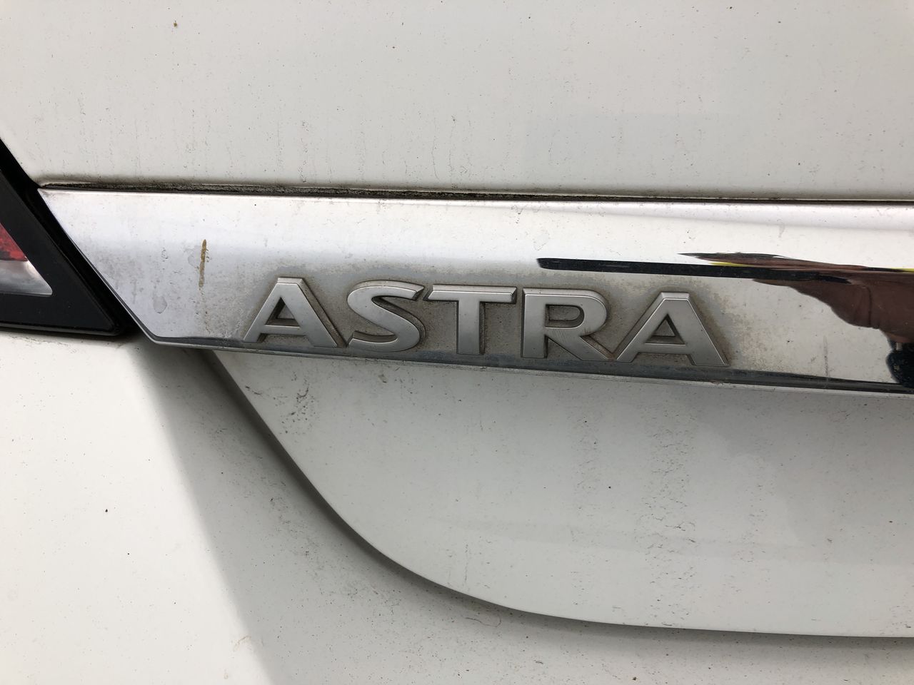 Silver Bullion 999.5 Fine Grade 5 Grams Investor Quality Ingot Bar Hand Pou