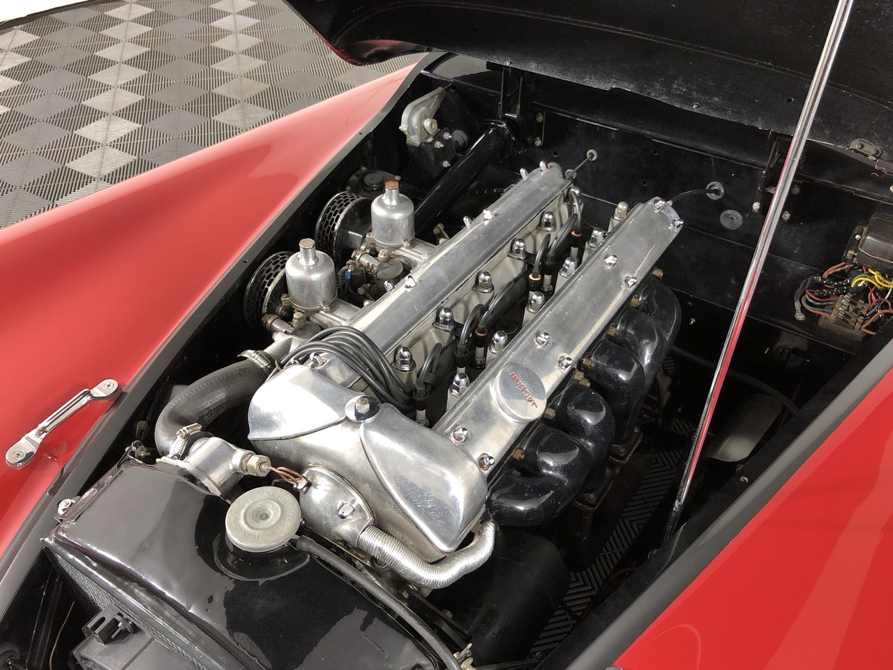 1951 Australia Pre decimal Silver Florin Scarce