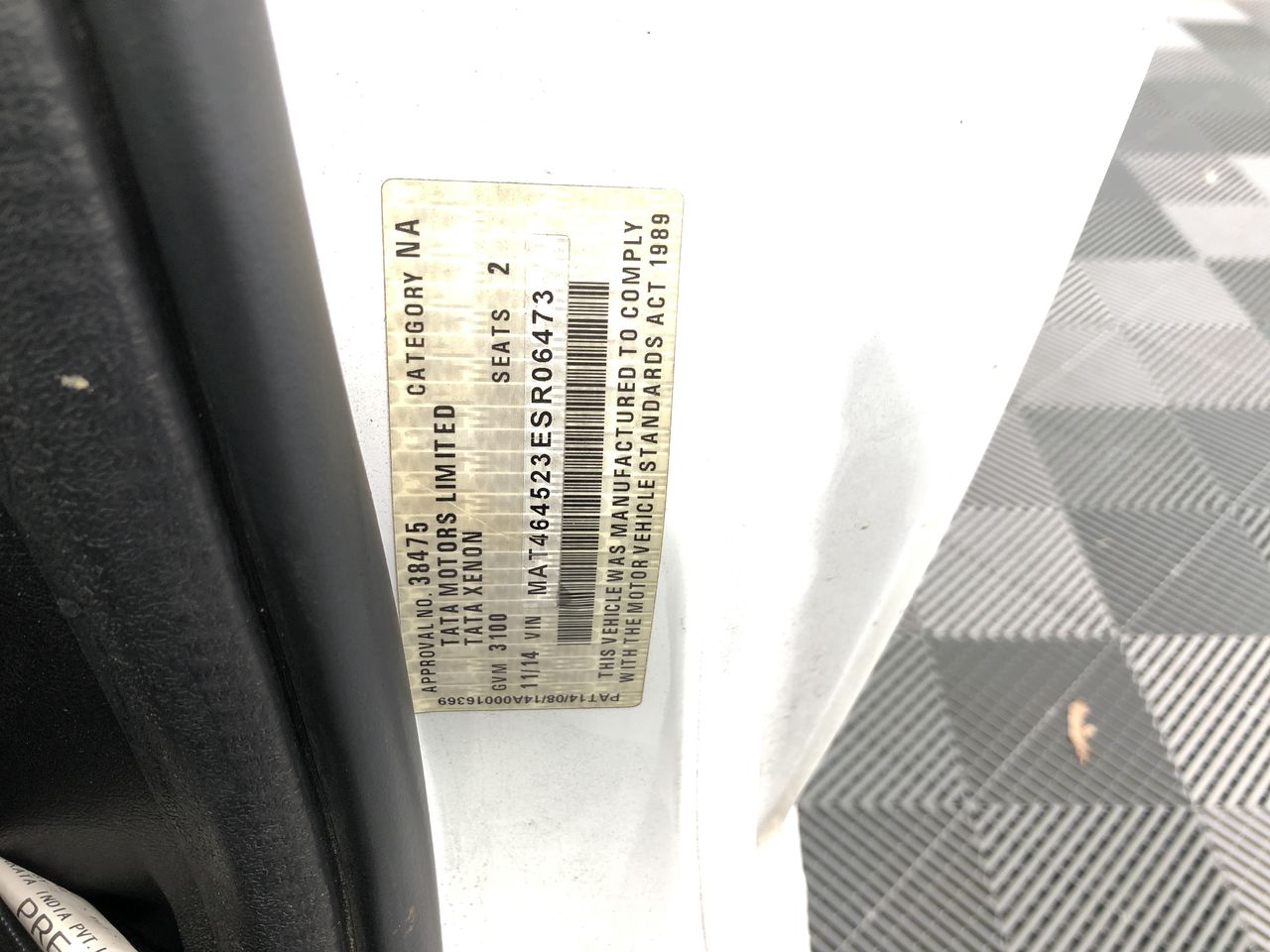 Approx 37 Ct of Loose Boulder Opal Chips (Coober Peby) In glass disp/bottle