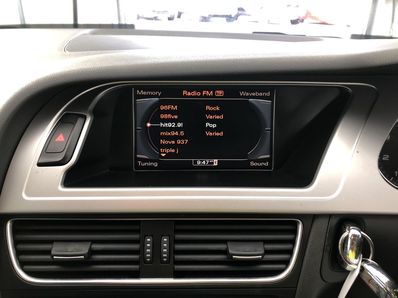 Bulk items, gold diamonds, silver coins