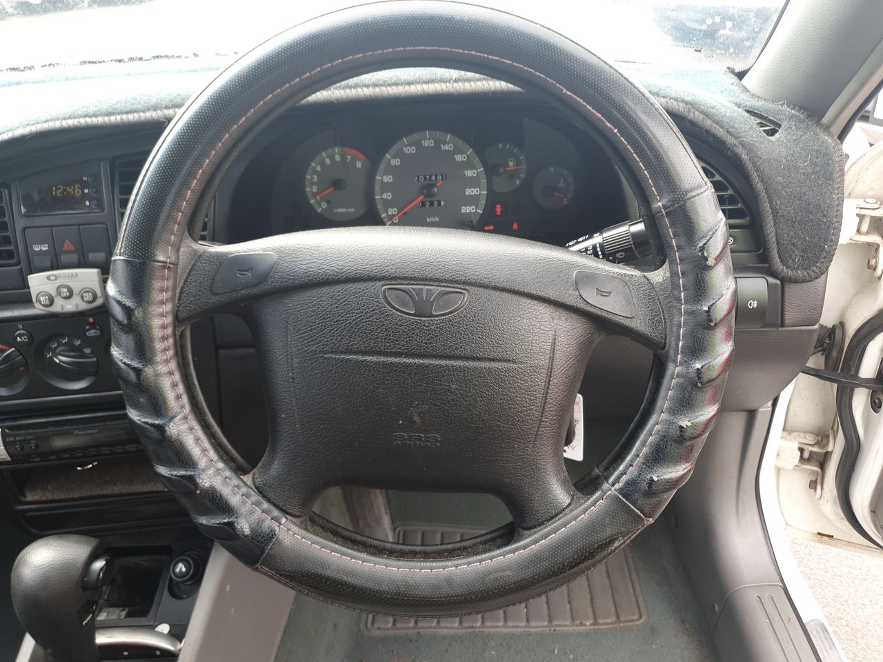 18k White Gold-Filled Tennis Bracelet Facet Cut Simulated Diamonds - 17.8cm