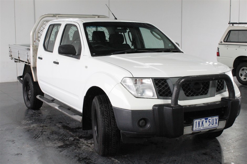 BAUMR-AG 2200W Pro-Grade Electric Demolition Jackhammer, with 3 Bonus Chise