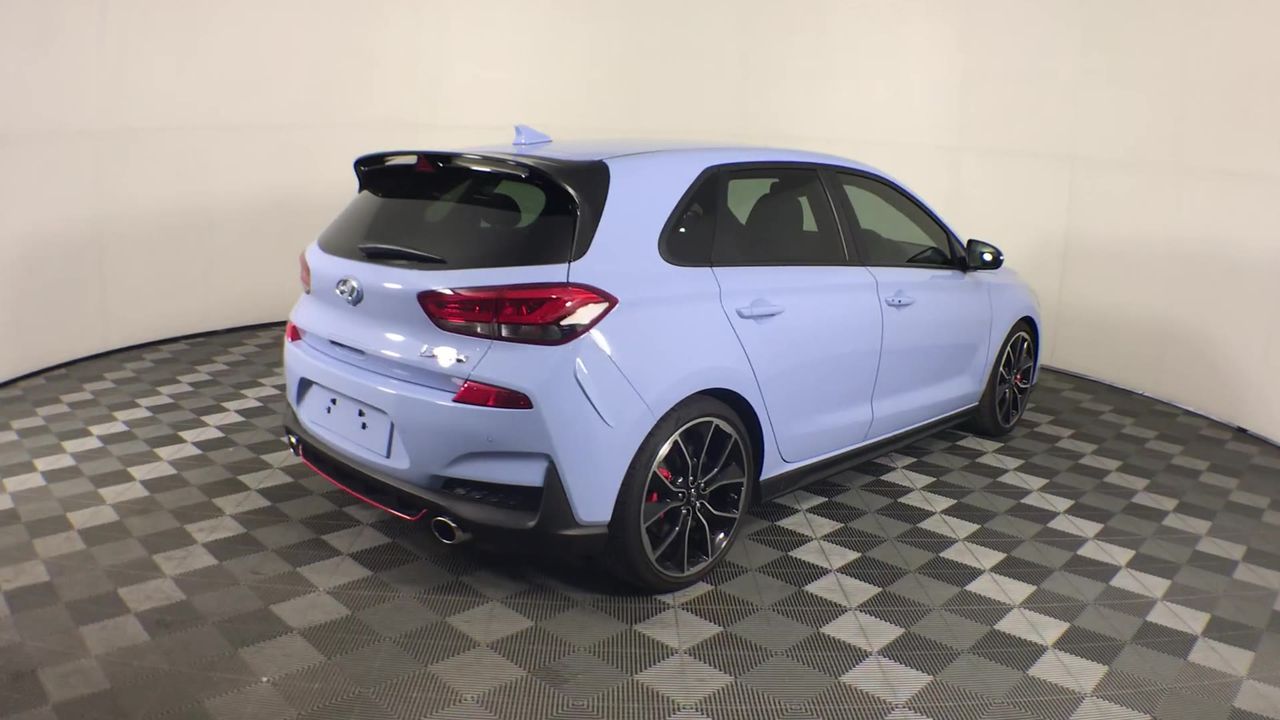 2 x Flat Webb Lifting Slings, WLL 2000kg x 1.5M (with Test Cert).