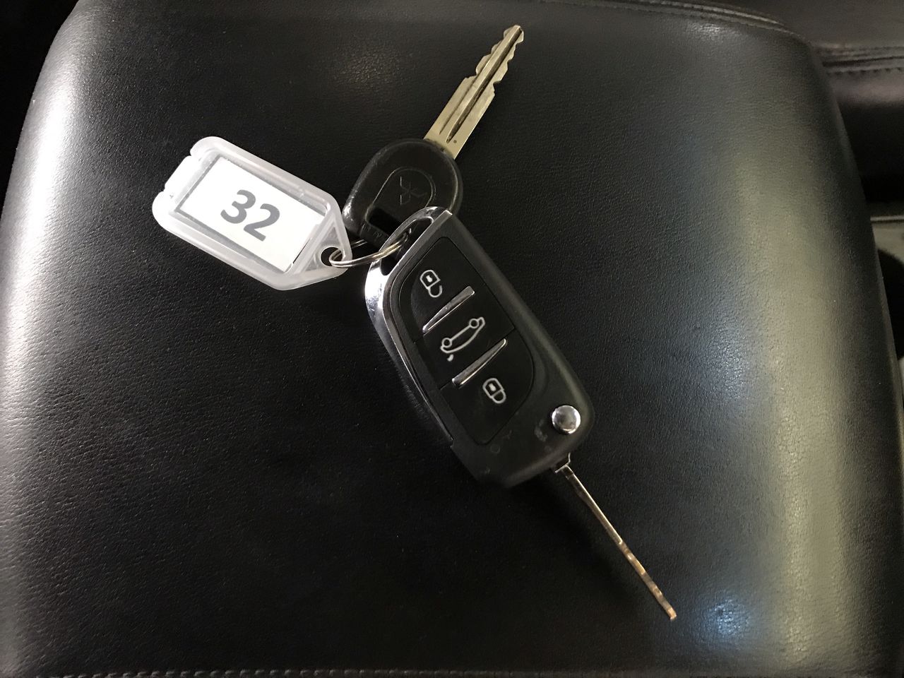 Mixed Peter Lehmann Pack (5x 750mL), Barossa Valley.