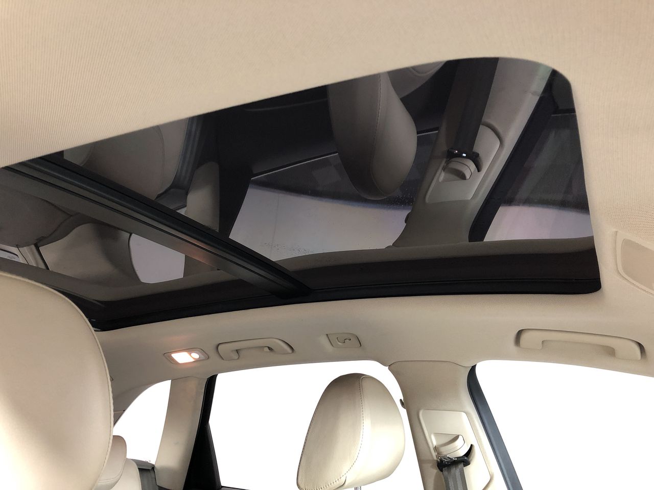 Wolf Blass Red Label Sauvignon Blanc (6x 750mL). Current Vintage Release.