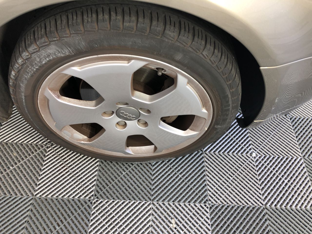 Evans & Tate Hullabaloo Shiraz 2017 (6x 750mL) Margaret River