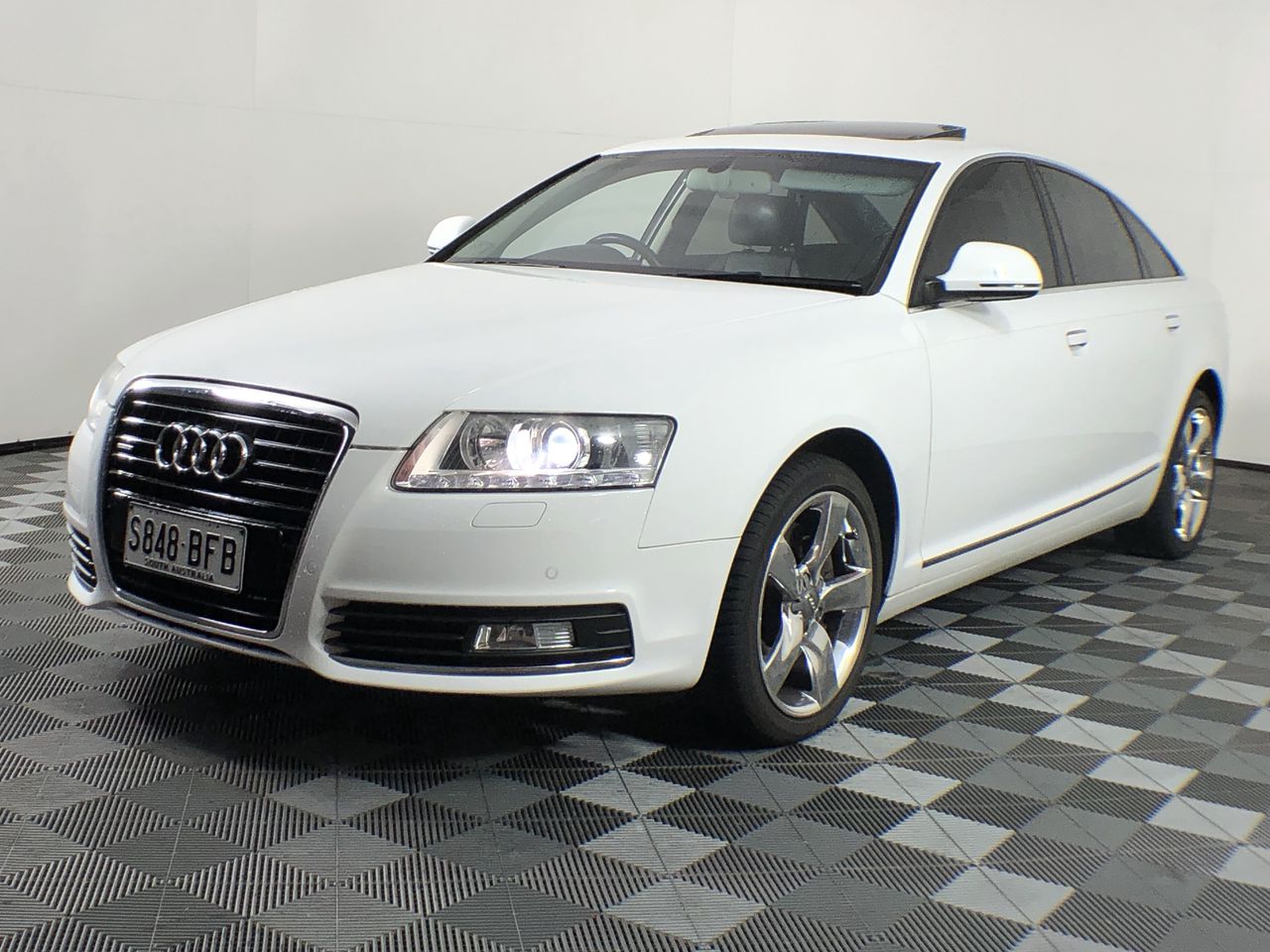 Pierre Delize Blanc De Blancs Brut NV (6x 750mL), France.