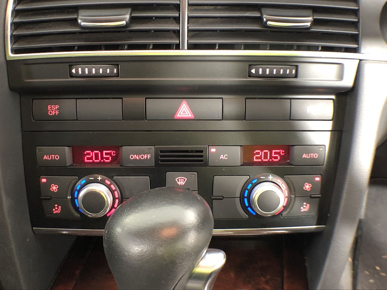 Rococo Sparkling (6 x 750mL) Yarra Valley, VIC.