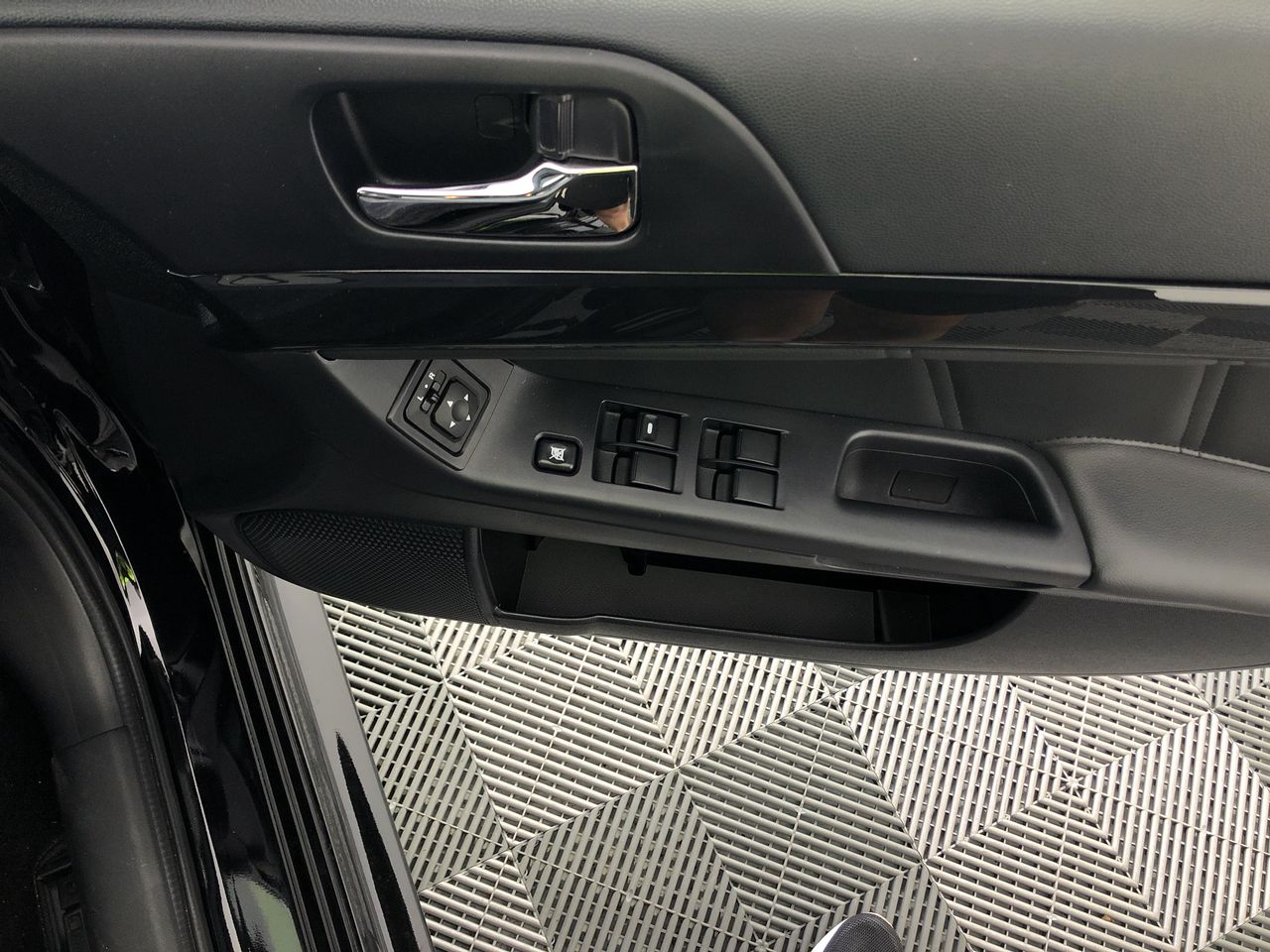 Basedow`s B3 Pauline Cabernet Shiraz 2010 (6x 750mL) Barossa