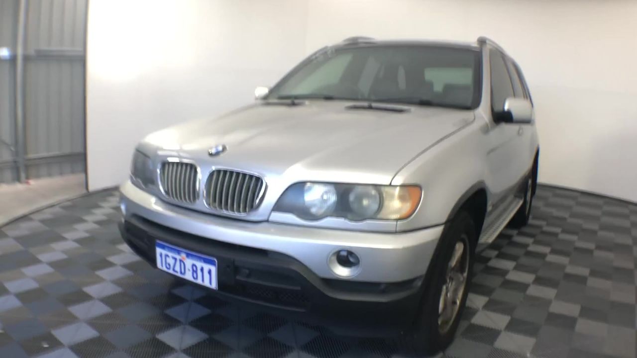 By The Vineyard Mixed Pack Pinot Grigio & Cab Merlot (12x 750mL). SEA.