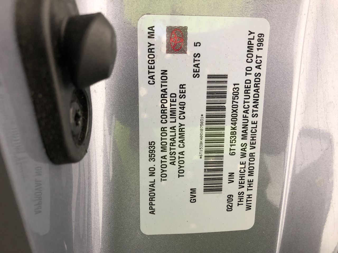 1966 Australia silver 50 cents in box UNC x 2 & 1 Gram Germania Silver bar