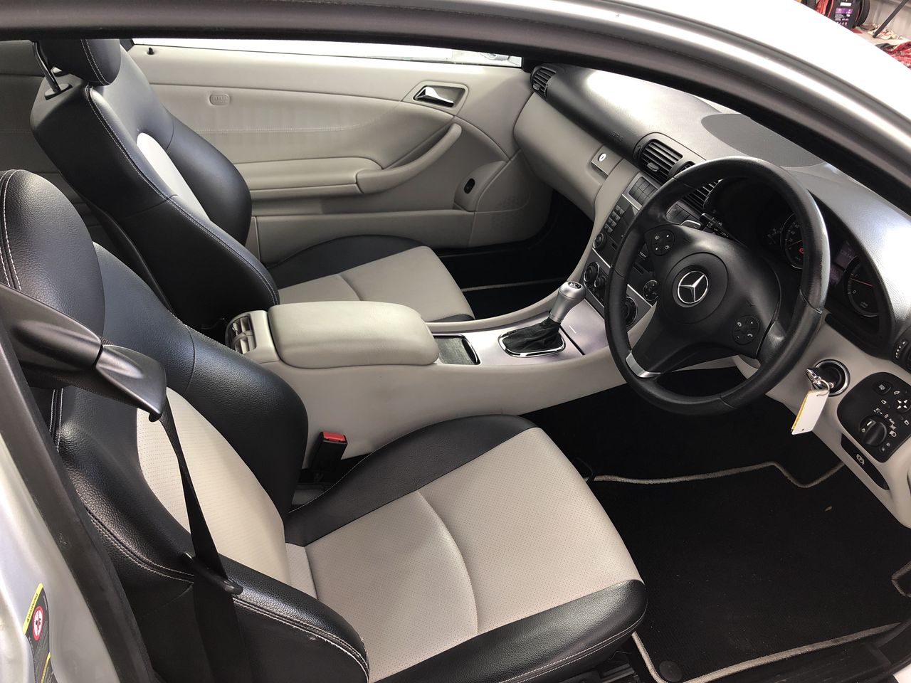 2019 SMC TL55 Lighting Tower - 240w - LED Solar - Chinchilla