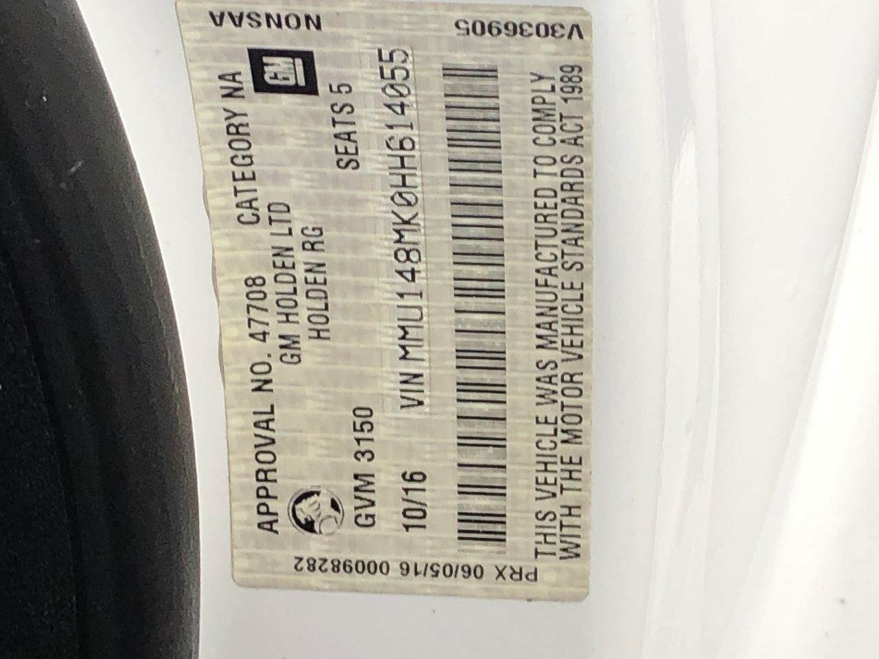 SILVEROO, Kangaroo Global Trade Coin 1/10th Oz 999 Pure Solid Silver C.O.A.