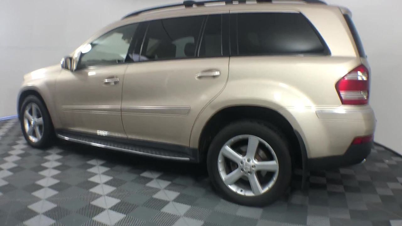 1/100 Scottdale x 2, 1 gram Valcumbi silver bars x 2 & 1 Kilo Copper Bar