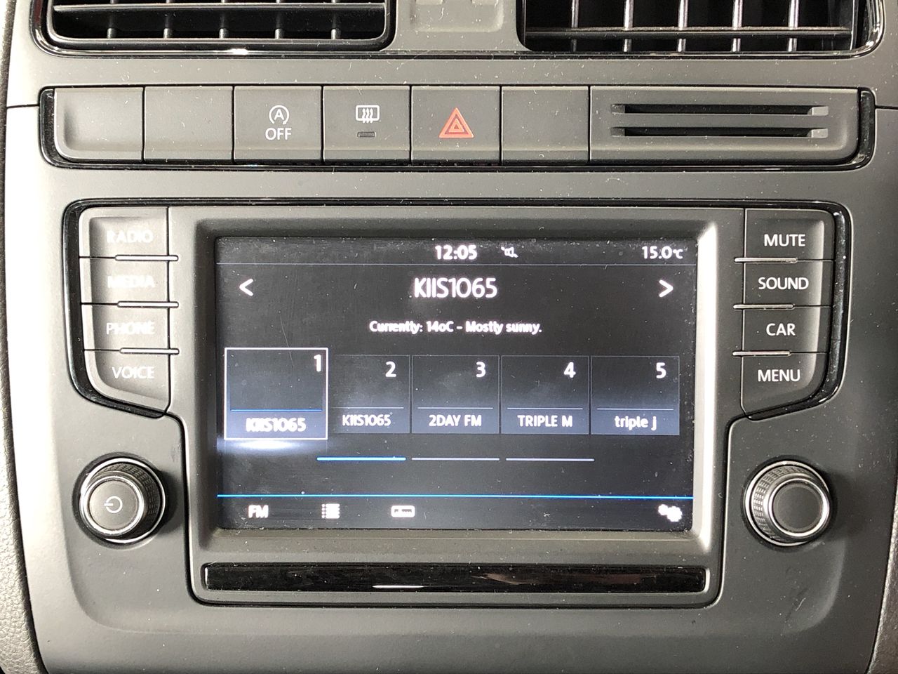 BULK PACK - 10 x 5mm Christmas Earrings (5 x Green, 5 x red) - Gift Idea