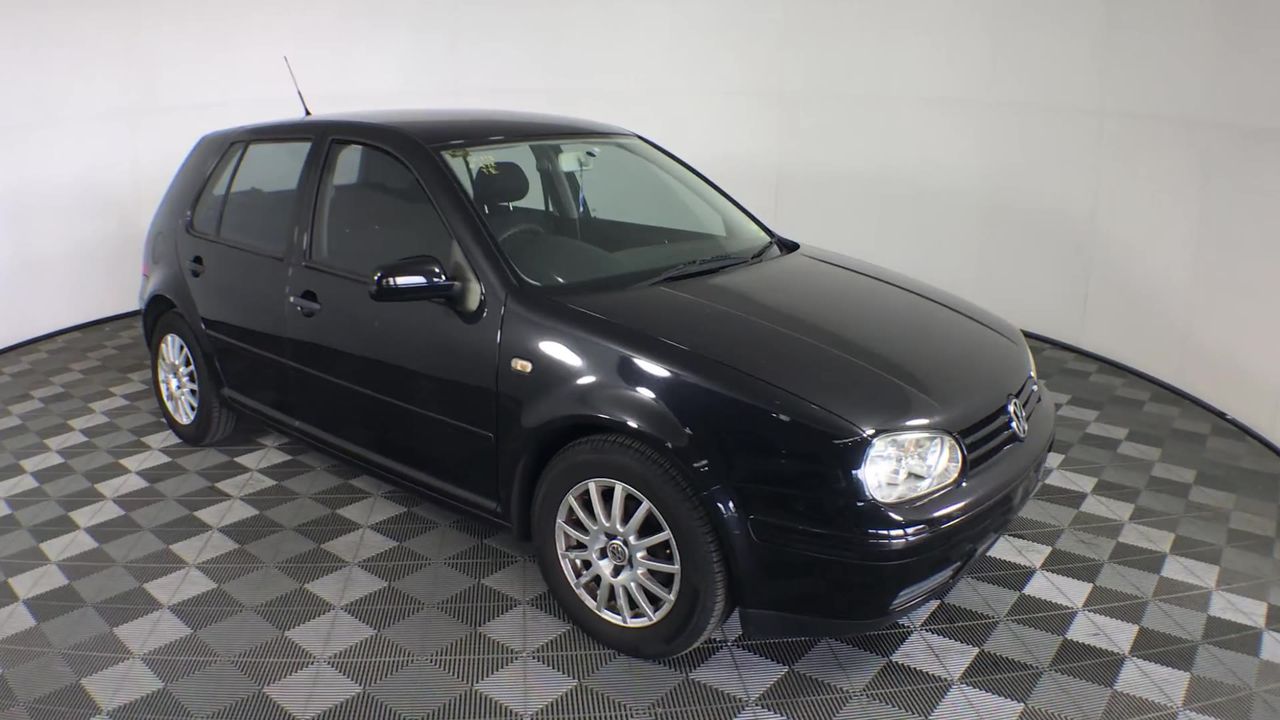 <p>Approximately 24 Portable Fence Feet</p>