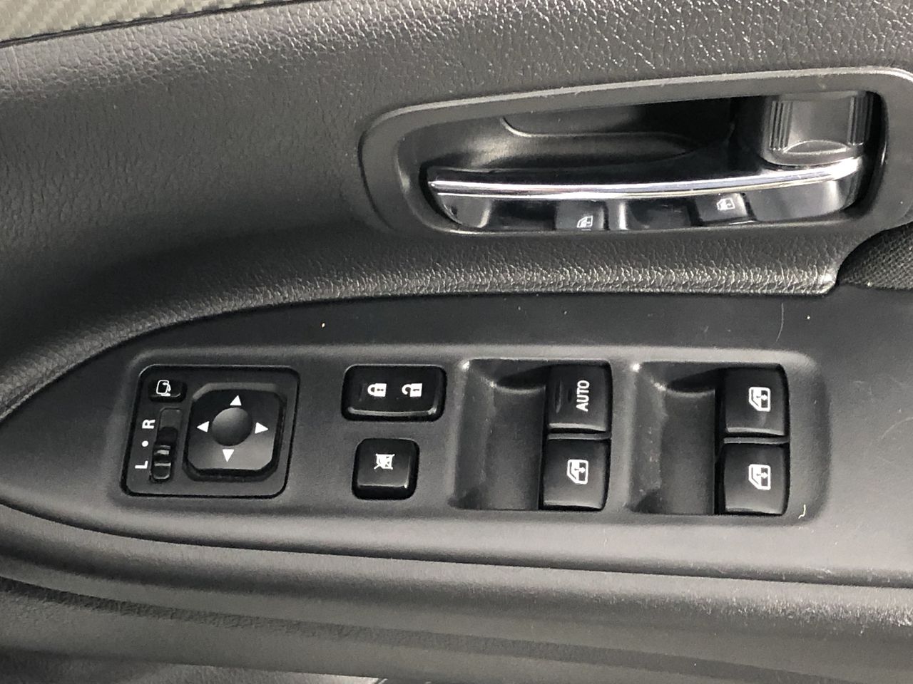 Epson EH-TW6700W LCD Projector