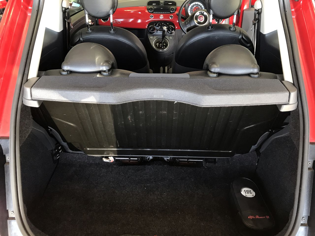 ARTIKA Radia Cordless LED Cosmetic Mirror. NB: Damaged packaging