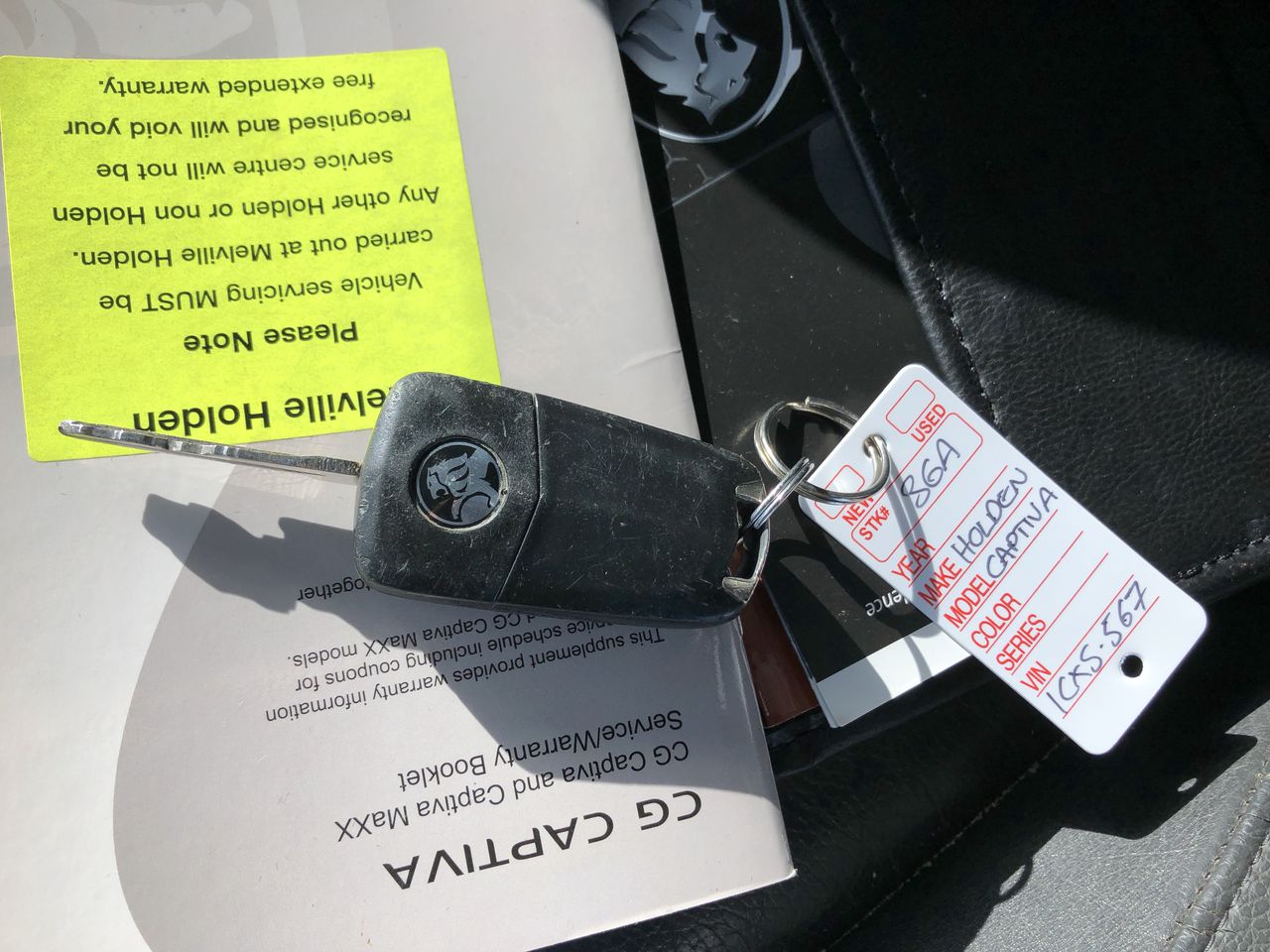 TP-Link N300 Wireless Wi-Fi Router, Up to 300Mbps (TL-WR841N). NB: Minor Us