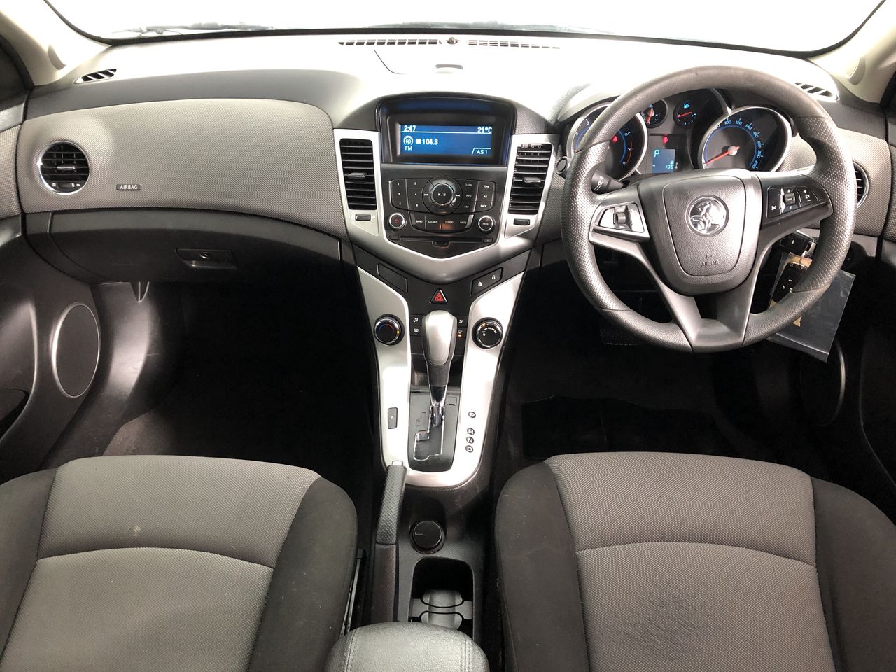 Jacqueline Blanc De Blancs Brut NV (6x 750mL), France.