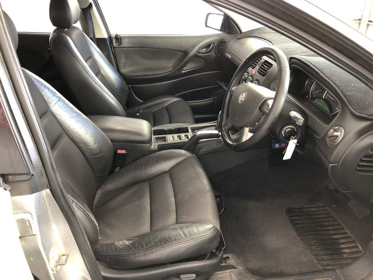 APPLE TV Siri Remote (3rd Gen). C08QQEUU2330.  Buyers Note - Discount Freig