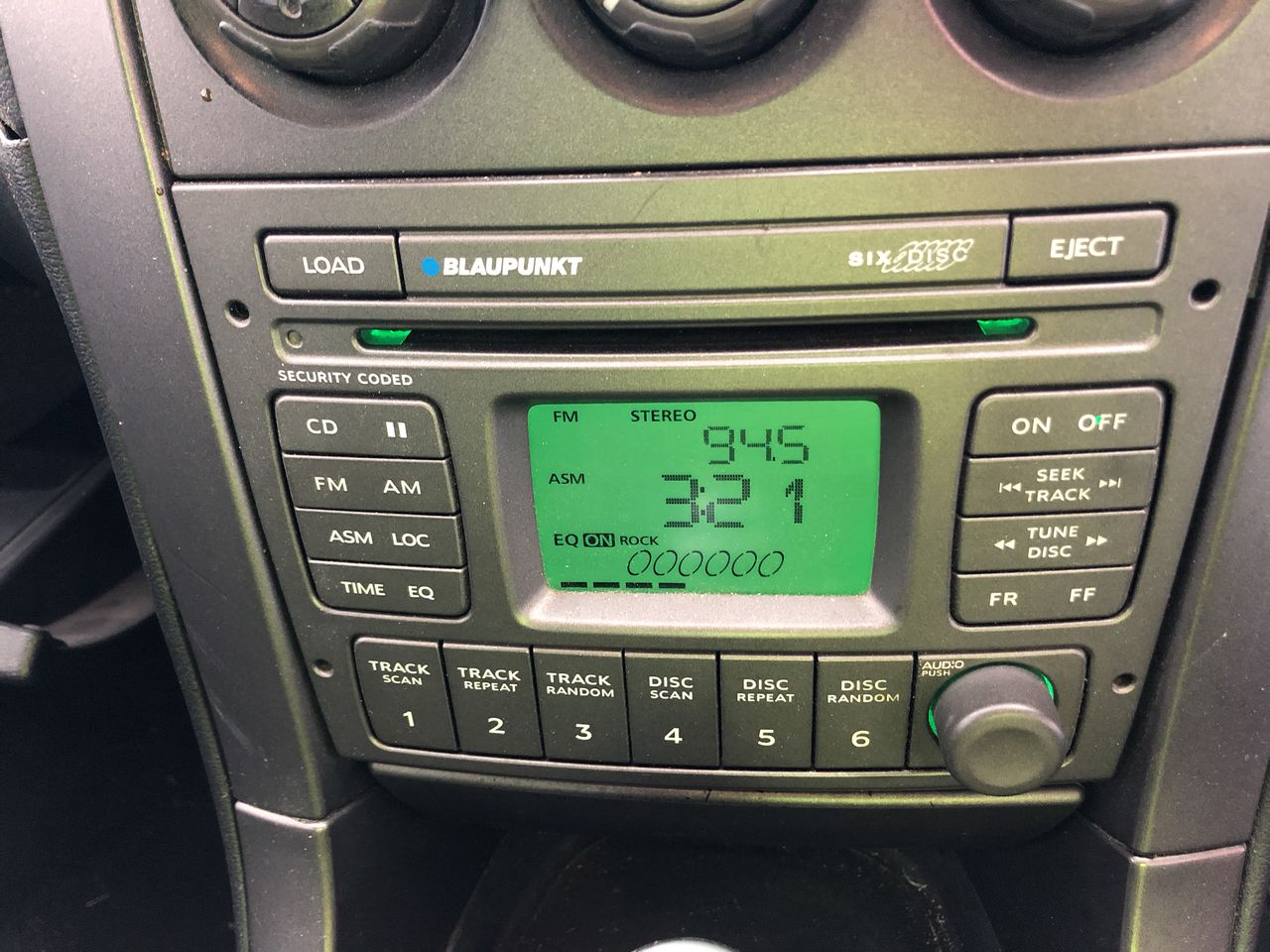 CORSAIR MP600 PRO LPX 2TB M.2 NVMe PCIe x4 Gen4 SSD - Optimised for PS5 (Up