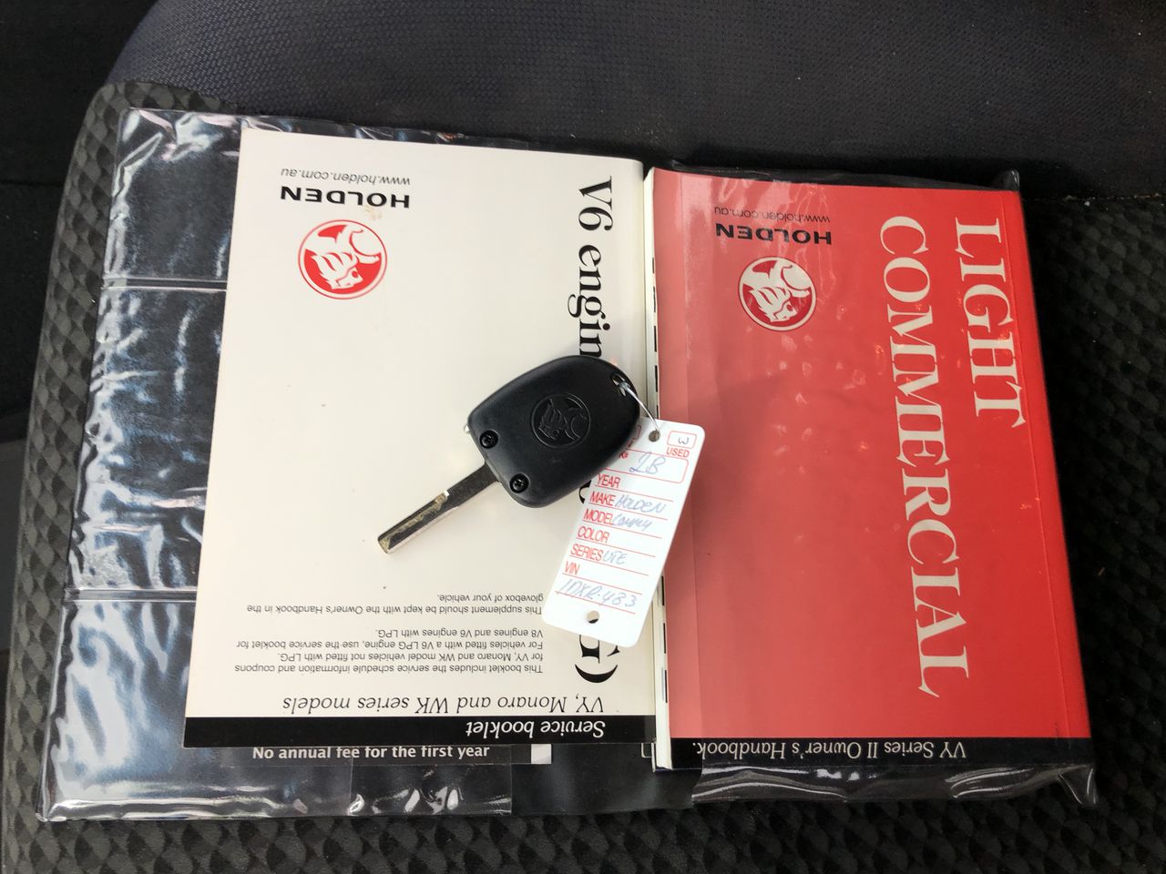 Stunning 18ct Yellow Gold Plated 7.5 inch Figaro Bracelet