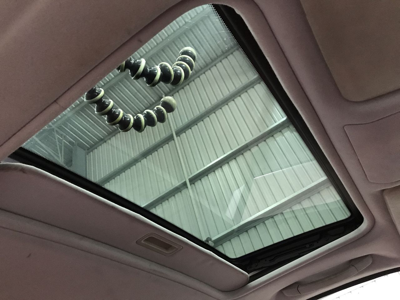 230 Strong Men Cleanskin Shiraz 2022 (12x 750mL) SA