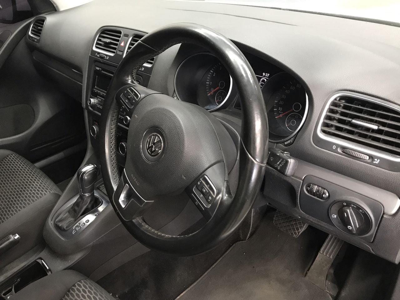 2025 X8S Slide on Camper (White) - (Unused)