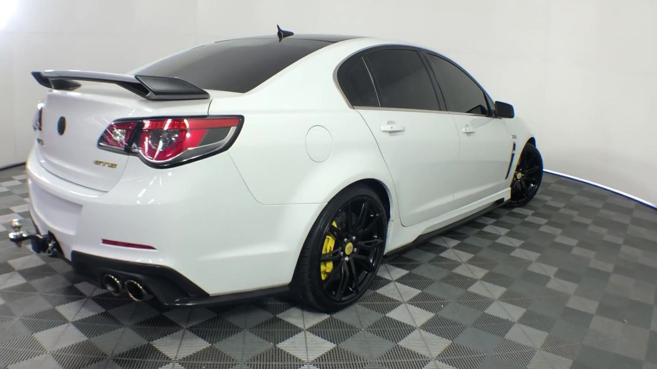 ROLEX DATEJUST 41 41MM ROLESOR 126333 AUTOMATIC CHAMPAGNE DIAL BXP & COA